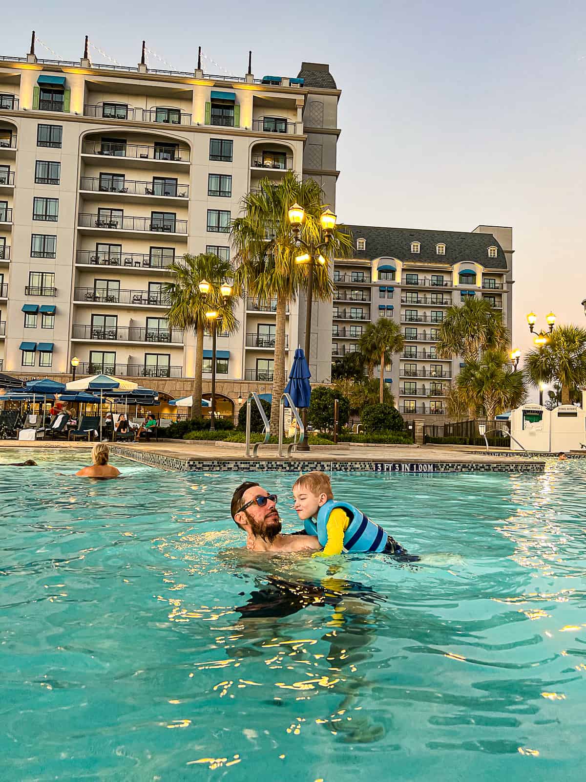 Pool Amenities at Riviera Resort