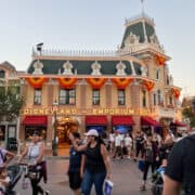 1 Day Disneyland Park Day Itinerary Guide