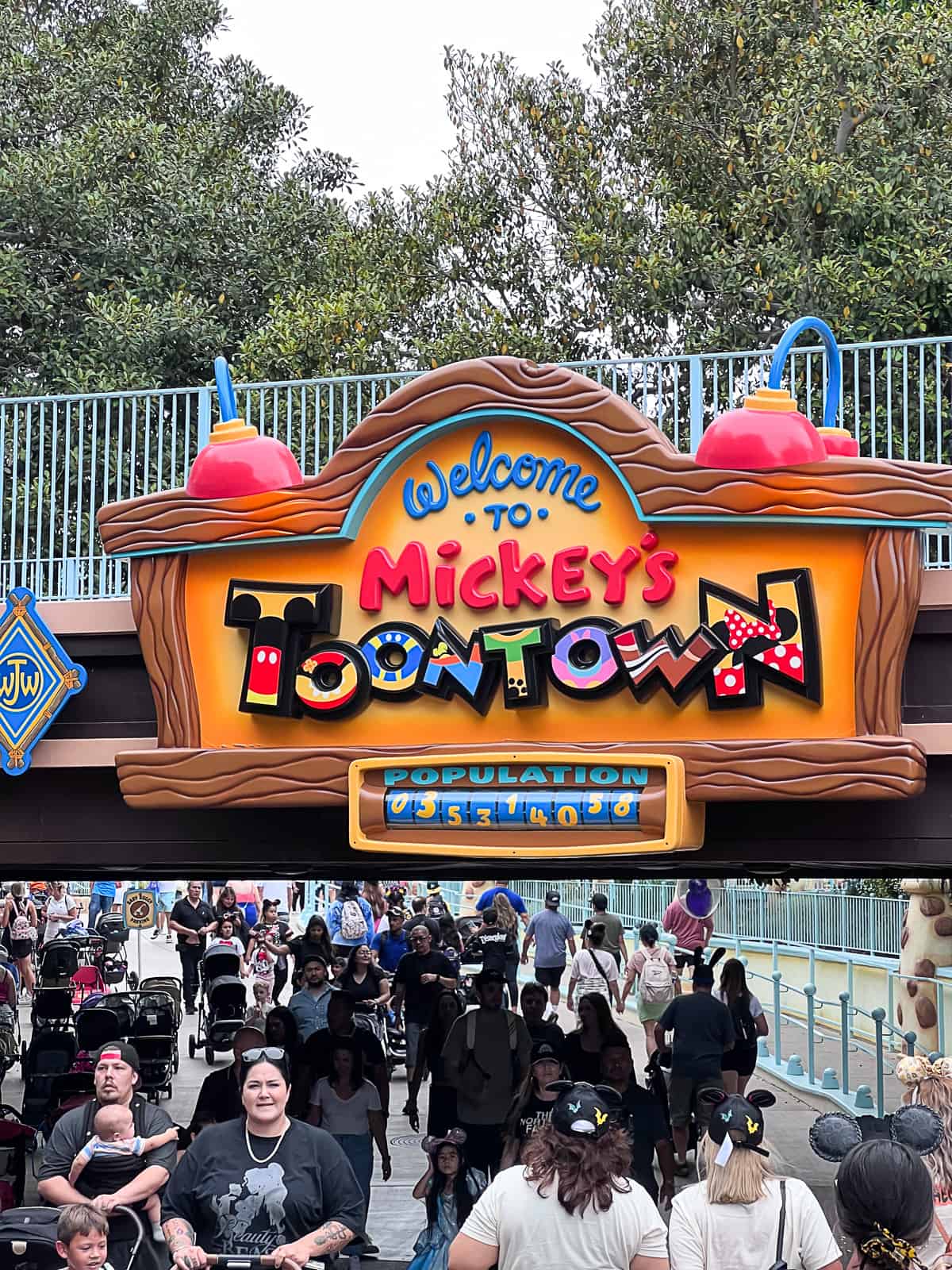 Entrance to Mickey’s Toontown in Disneyland