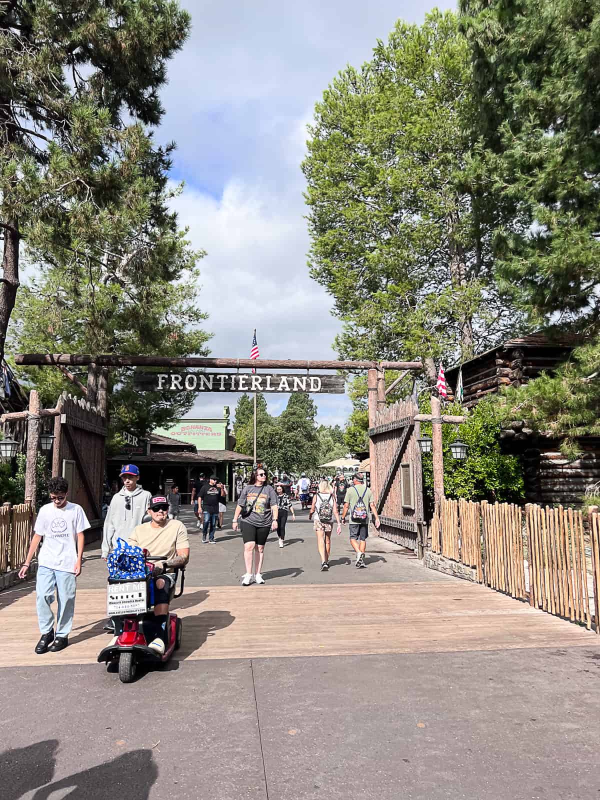 Fronteirland entrance view at Disneyland Park Anaheim
